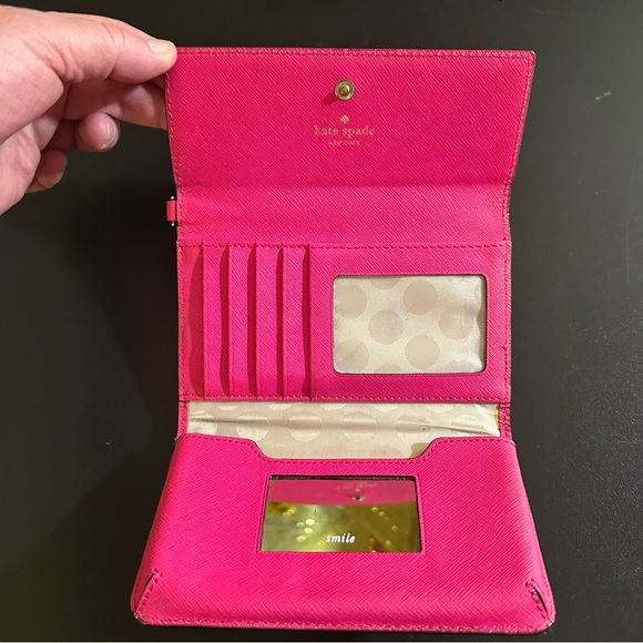 Kate Spade Vibrant Pink Wallet - Picture 3 of 15